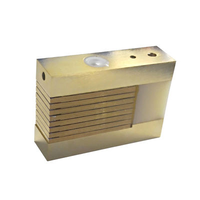 Pile orizzontali a diodi laser ad alta potenza da 20-300 W Bars/60-160 W