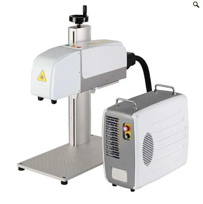 macchina dell'indicatore del laser della fibra 50W 3D per la superficie curva del metallo dell'acciaio inossidabile