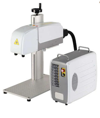 macchina dell'indicatore del laser della fibra 3D 50W per la superficie curva del metallo dell'acciaio inossidabile
