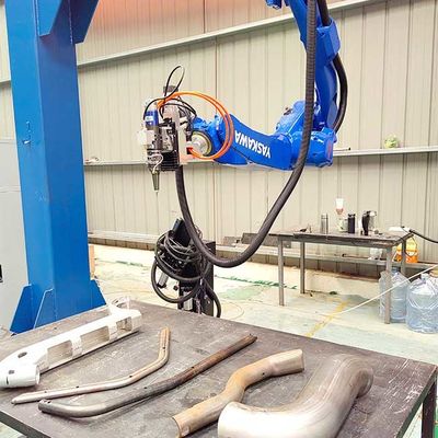 Macchine di taglio laser 3D per tubi, taglio ad arco e taglio di fori di tubi metallici a forma speciale