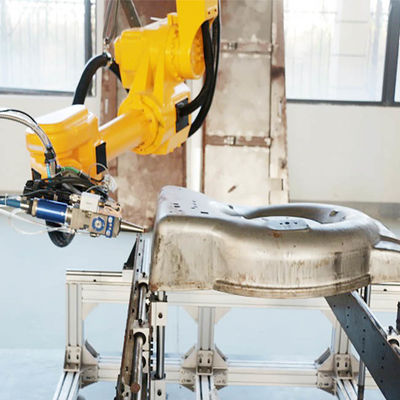 Macchine per il taglio laser 3D utilizzate per tagliare bordi e fori di varie parti di lamina e di copertura